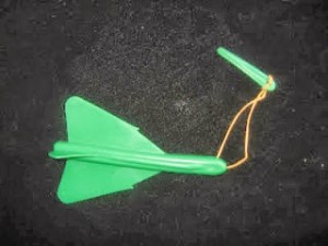 avion con goma (1)