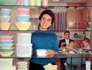 Historia-del-Tupperware-e1642666325980